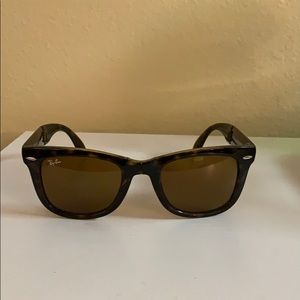Ray-Ban Wayfarer Folding Classic Tortoise
